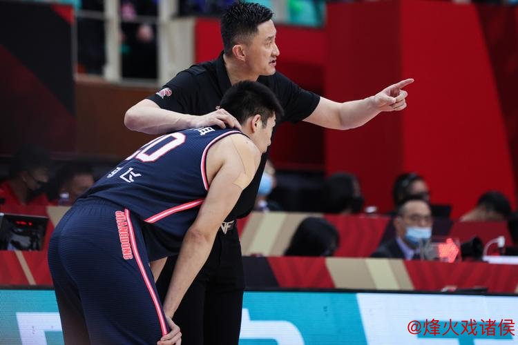 CBA半决赛对决:辽宁对阵广东 新疆迎战浙江 CBA半决赛对决:辽宁对阵广东 新疆迎战浙江