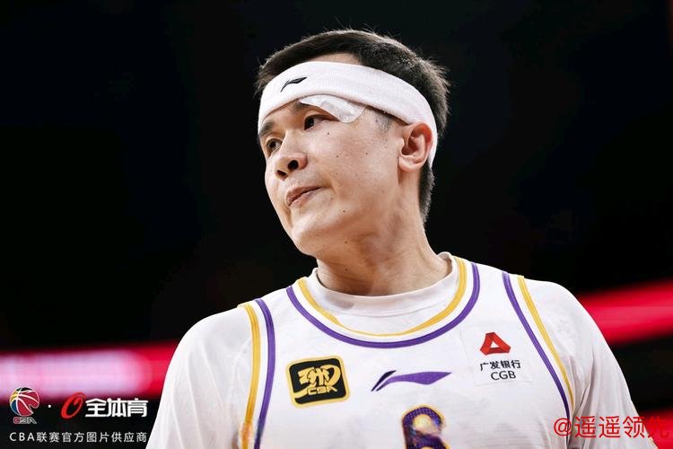 弗格40分辽宁胜宁波 张帆22+10北控轻取吉林